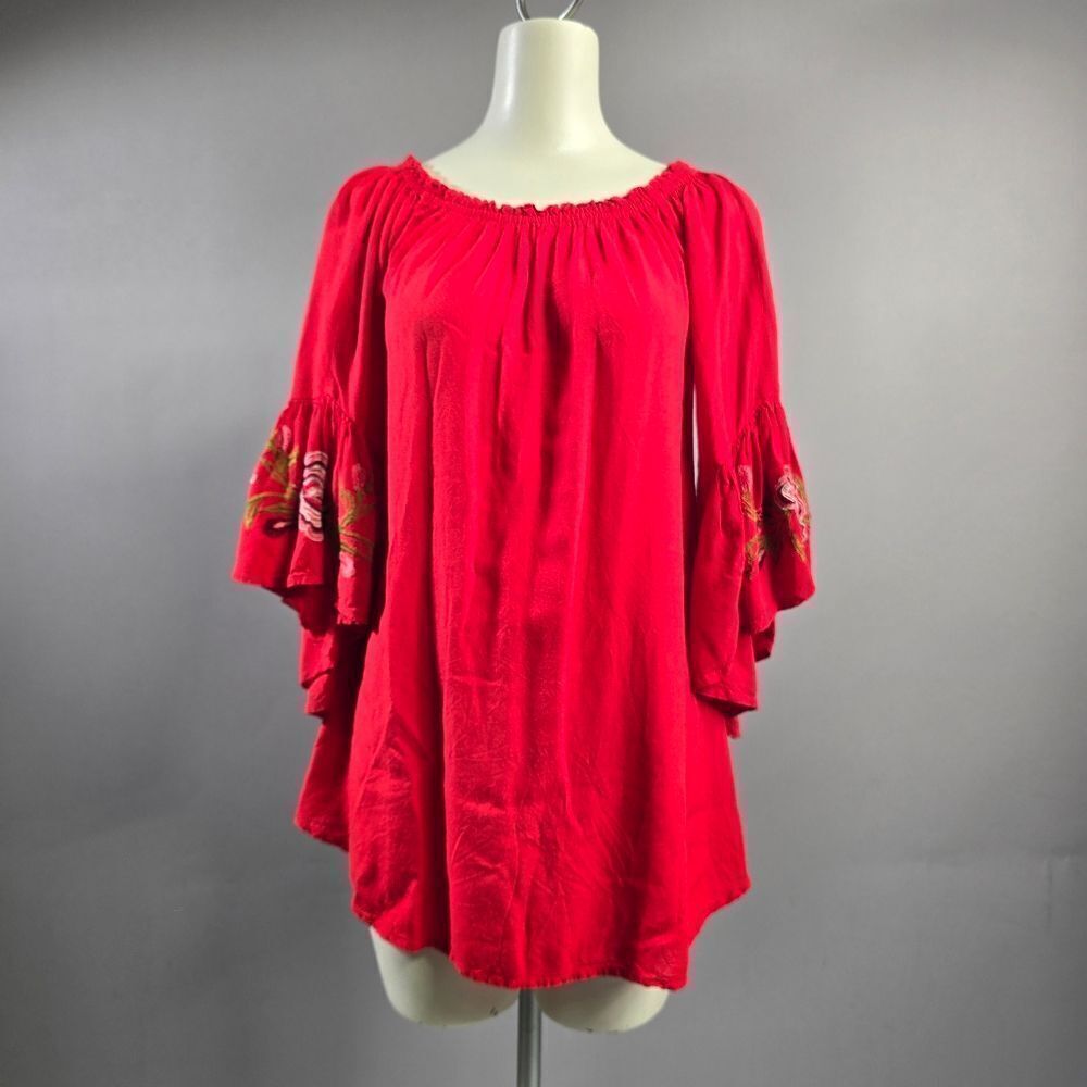 Feathers Red Floral Tunic Top R5